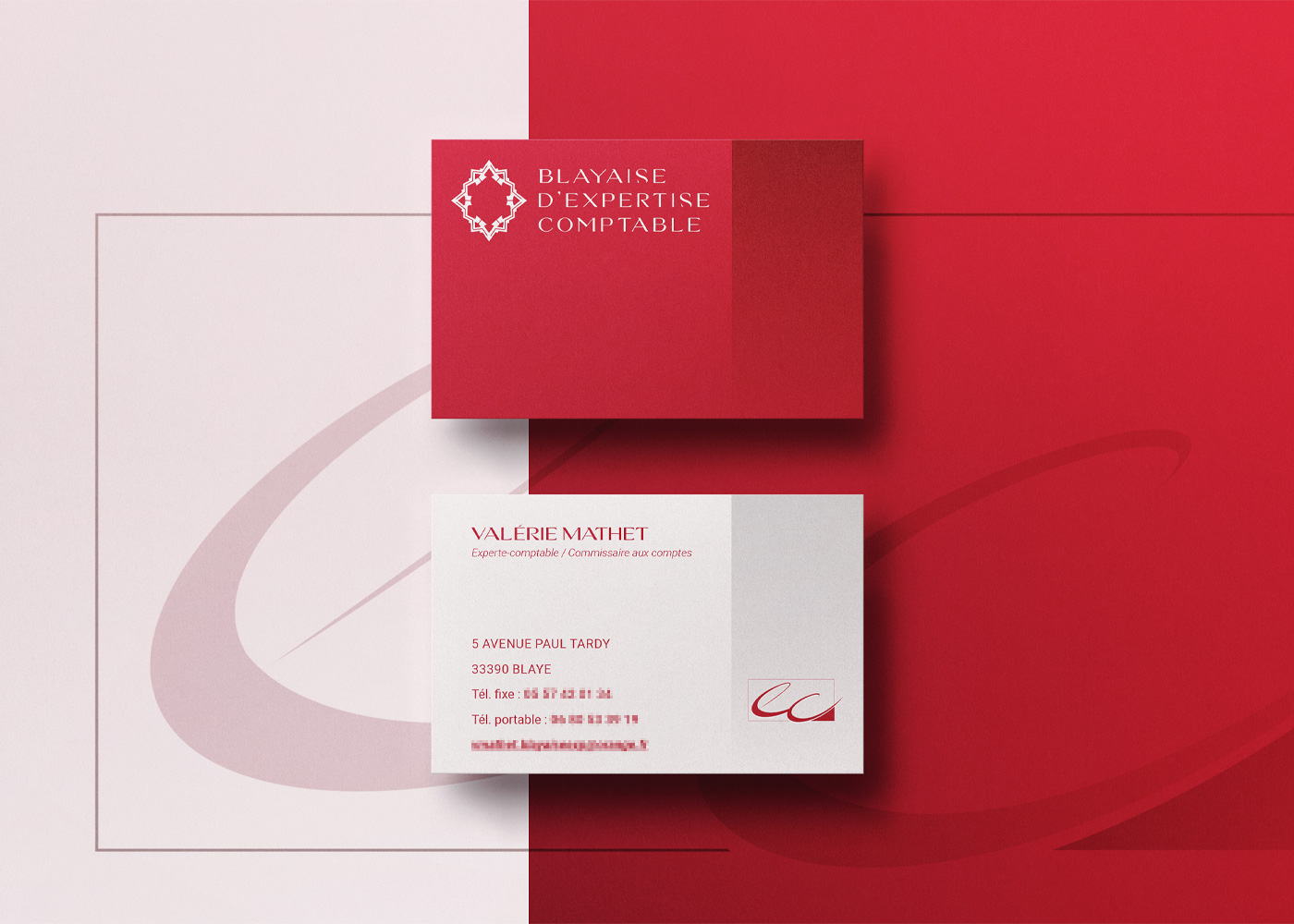Cartes de visites rouges - Blayaise d'Expertise Comptable
